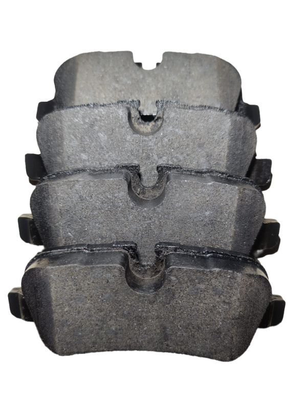 BRAKE PADS LR134696 LR021316