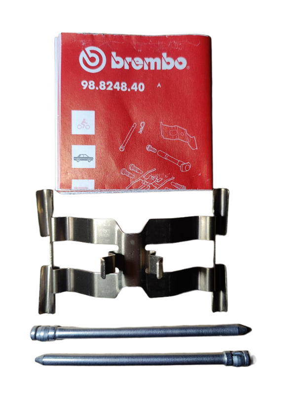 KIT - BRAKE CALIPER ATTACHMENT LR157455 M8E22D102AA
